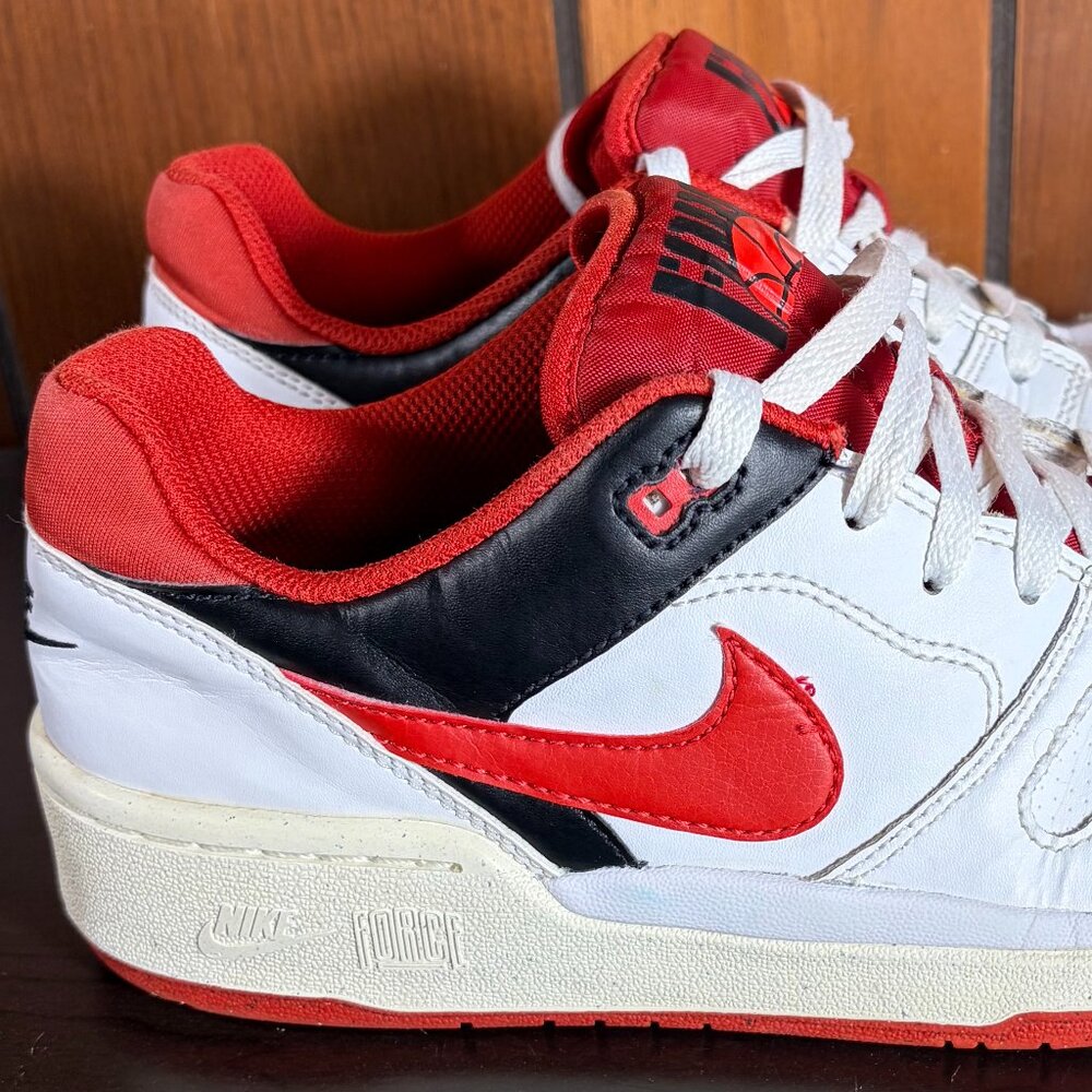 Nike Full Force Low White/Mystic Red/Black Men's Sz 7 - GUC